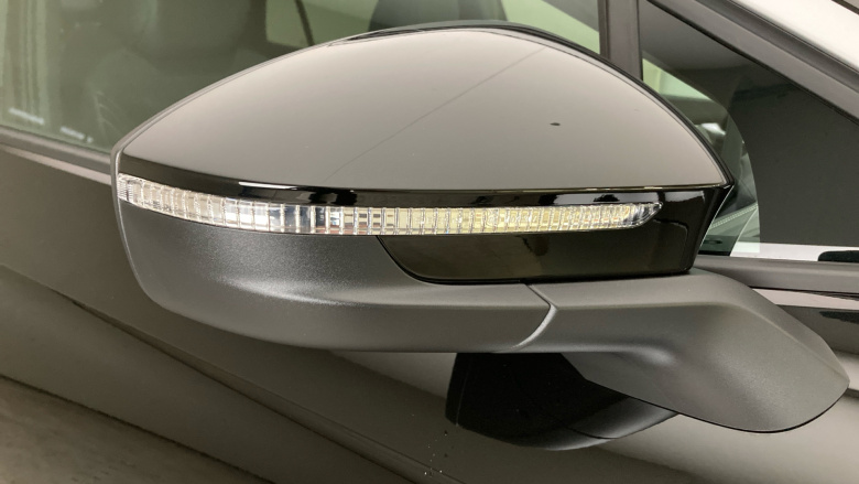 Volkswagen ID.5 210kW Essential Pro 77kWh 5dr Auto Electric Coupe